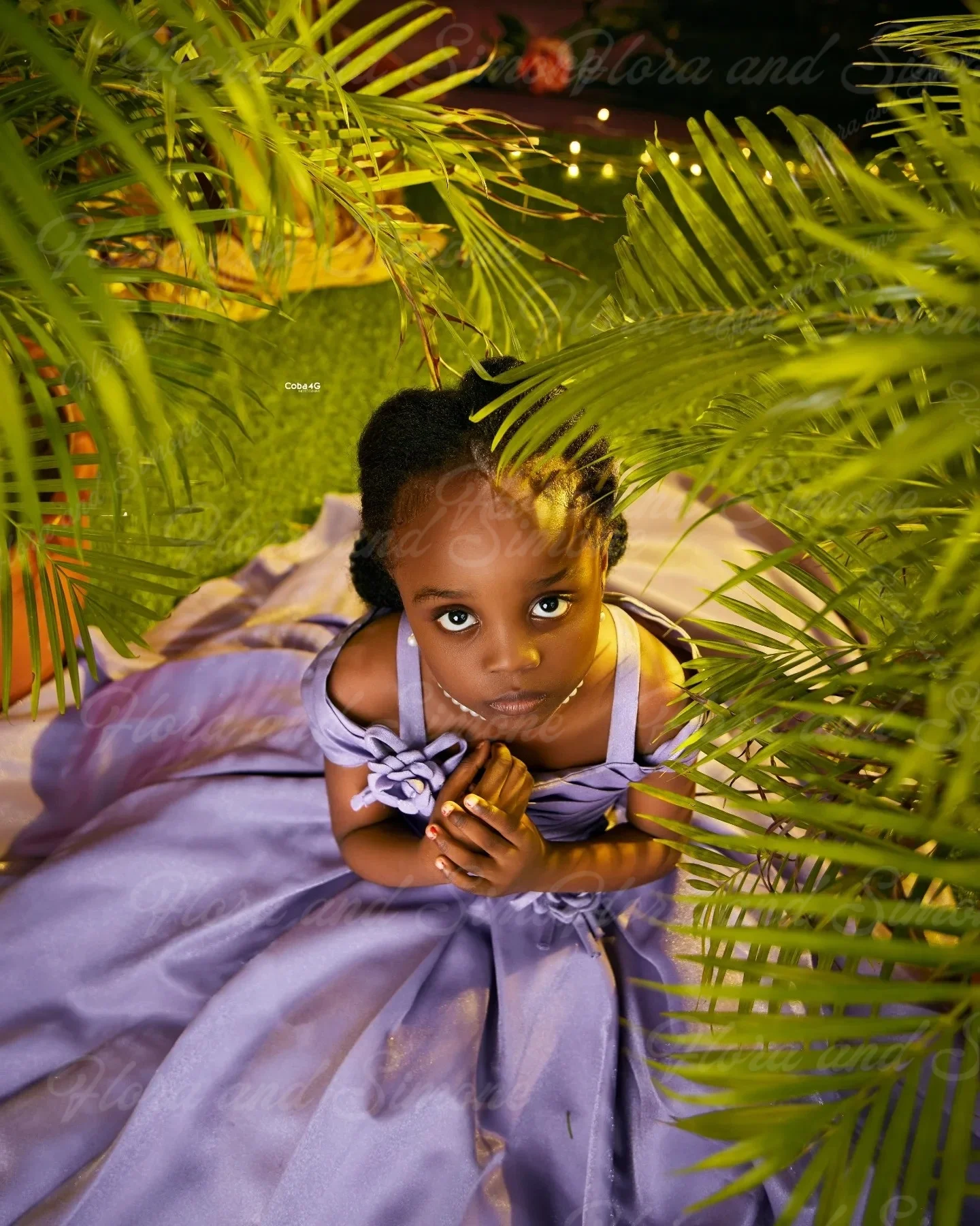 Maßgeschneidertes einfaches Blumenmädchenkleid mit 3D-Blumenmuster für Hochzeitszeremonien, formelle Empfänge, Tanzaufführungen, Feiertagsfeiern