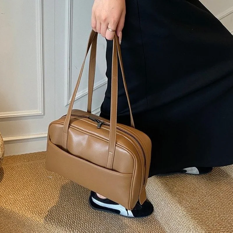 

Luxury Designer Leather Crossbody Bag For Women Handbag Shoulder Bag Classic Elegant Popular Among Ladies