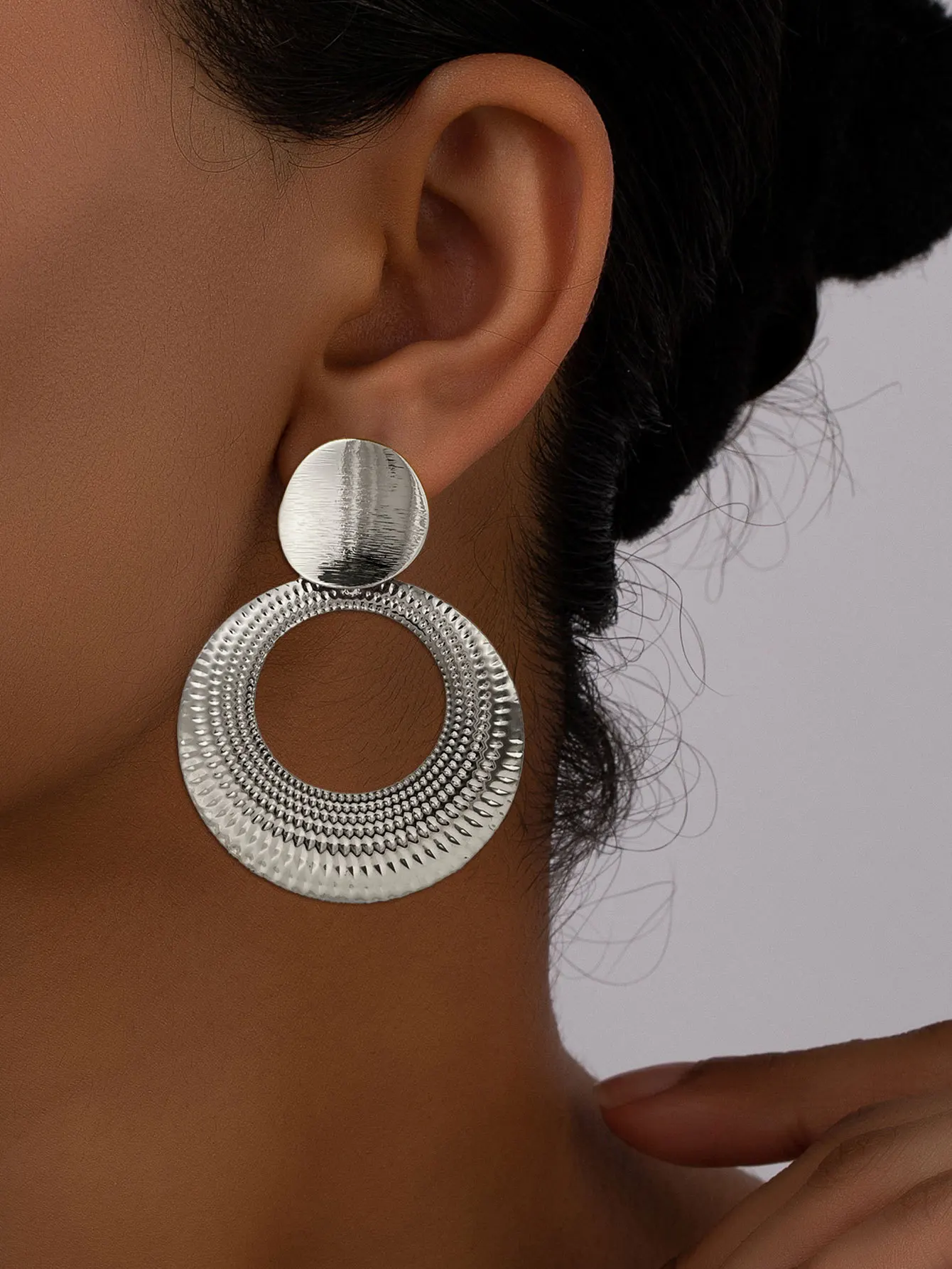 Geometric Round Earrings for Women Simple Fashion Ear Jewelry Accessories Hot Sale Party Gift 2024 New Style