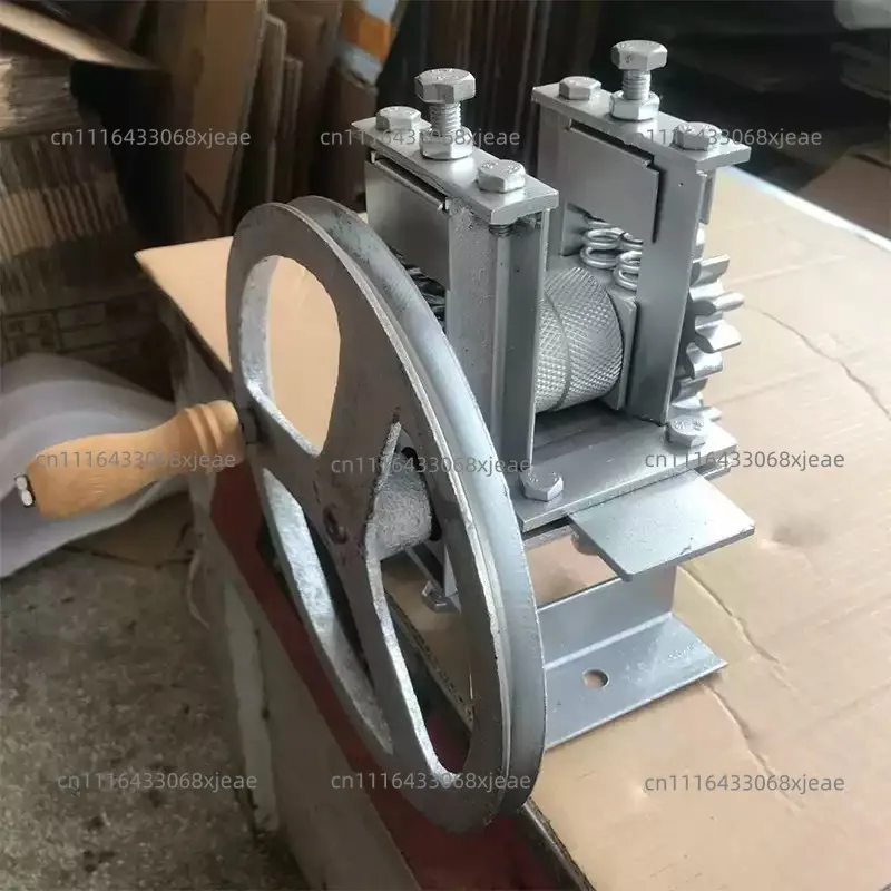 Small Bamboo Strip Separation Machine Manual Strip Breaking Machine Bamboo Strip Slitter Layering Machine