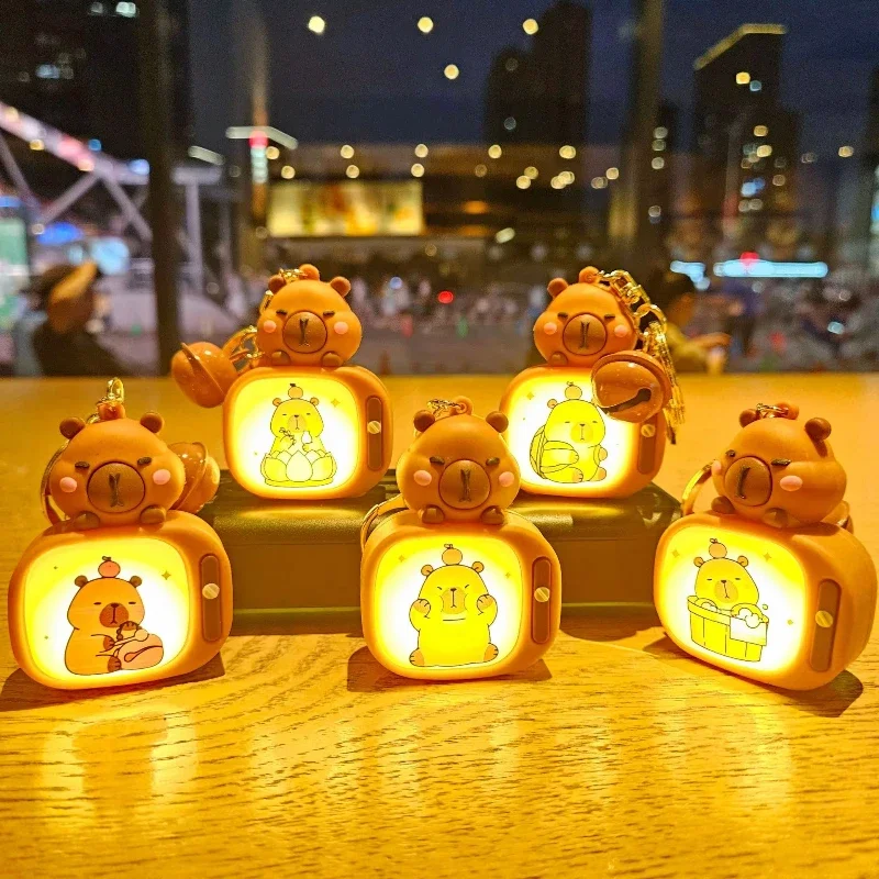 

1/3/5/10/20 шт. новый светящийся брелок с капибарой, креативная подсветка, капибара, ТВ-тип, сумка, очаровательный детский подарок на день рождения, праздничный подарок