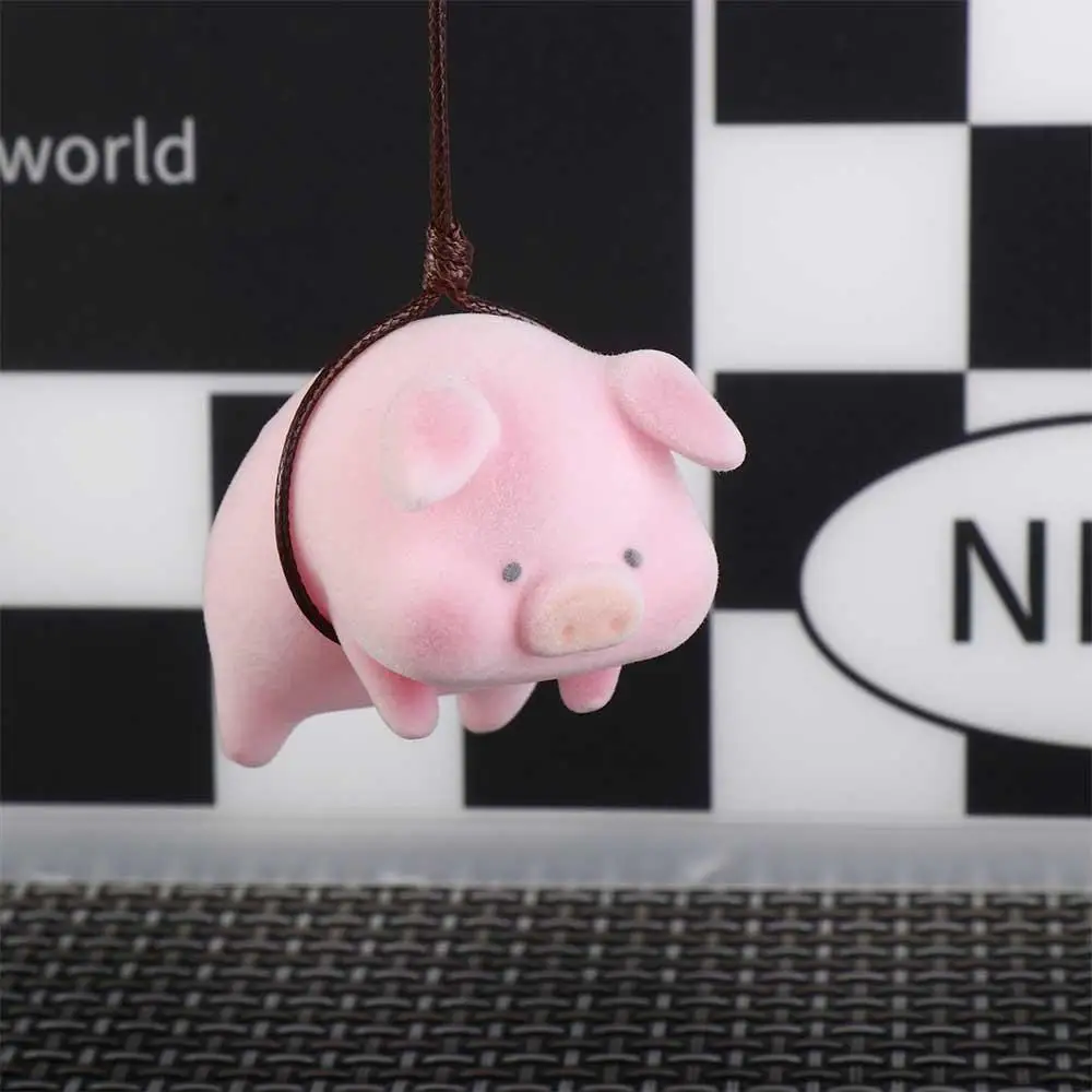 Decoración de coche, adorno de muñeca de Anime, tablero, adorno de cerdo rosa, decoración de coche de cerdo, colgante de cerdo de la suerte