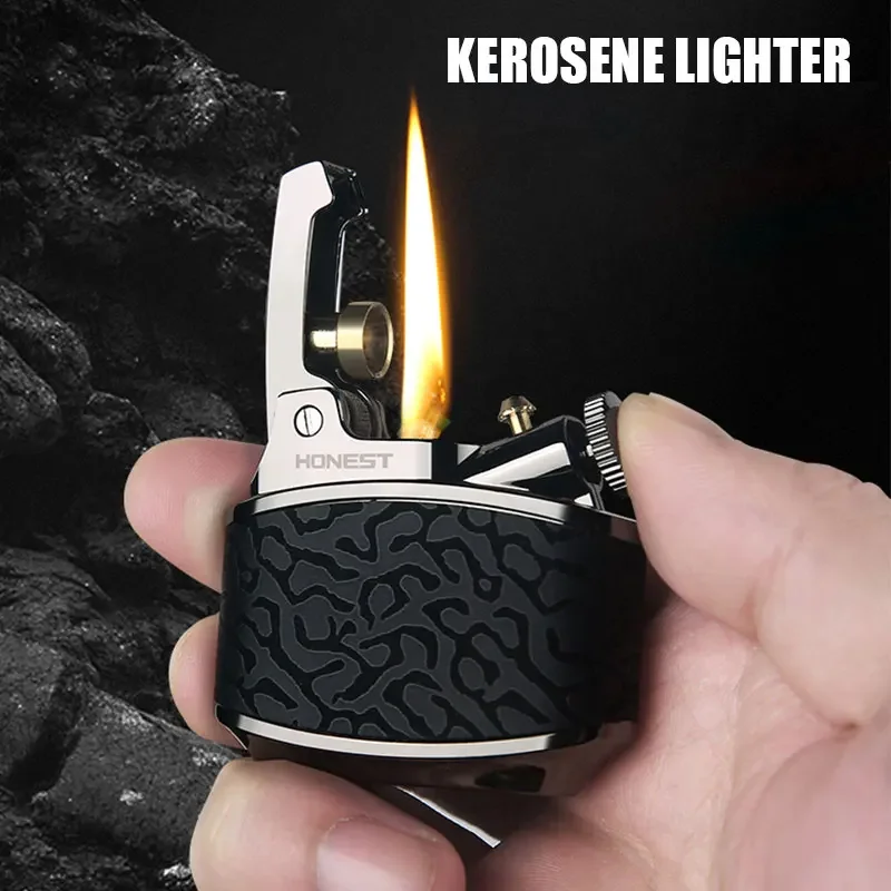 New Creative Retro Shape Kerosene Lighter Press Ignition Metal Material Texture PU Leather Metal Dust Cover Exquisite Small Gift