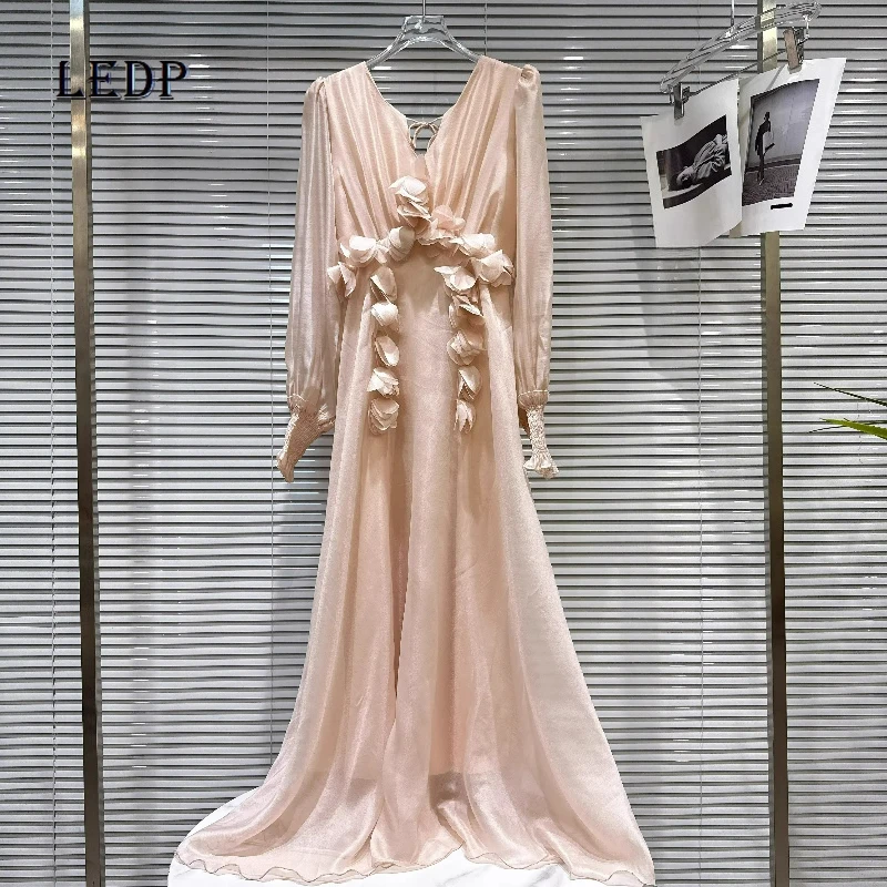 

French Women's Clothing 2026 Spring New Elegant Deep V-neck Three-dimensional Flower Waist Chiffon Temperament Long Dress Ladies