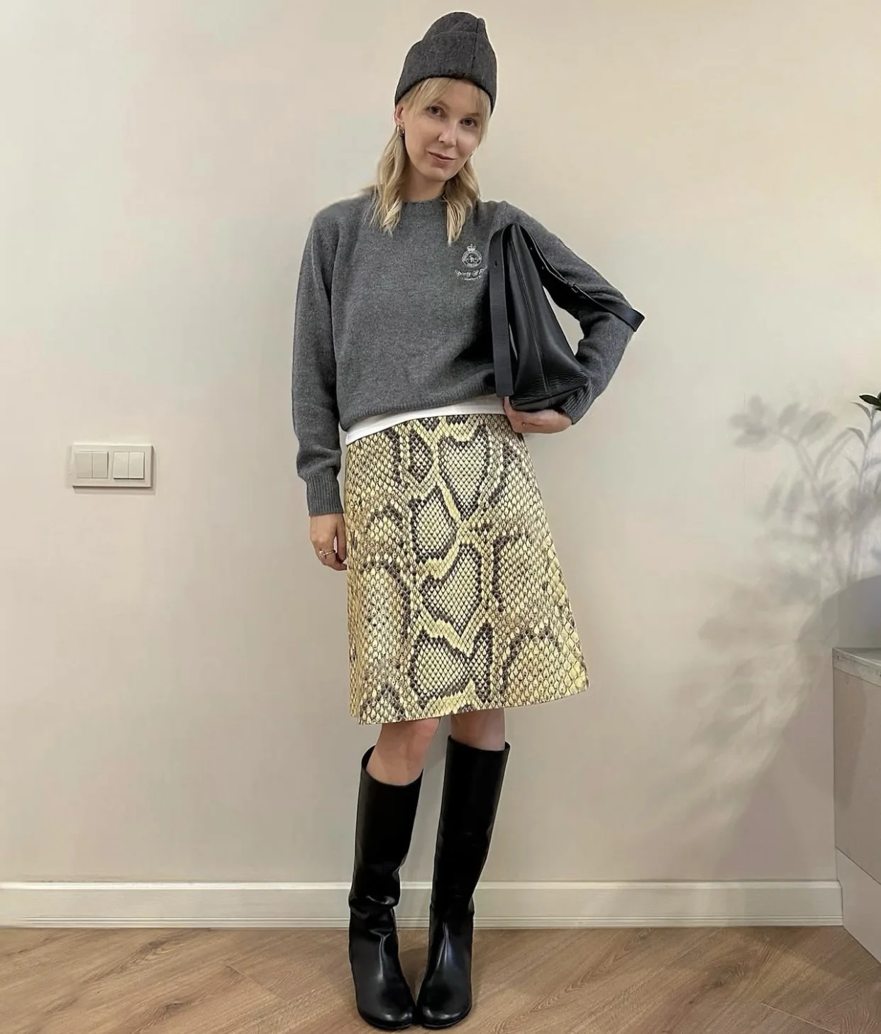 TARUXY Modischer Schlangenmuster-Rock für Damen Hochgeschnittener Schlanker Langer Rock Trendiger Streetwear Damenrock Sommer Neu 2025 – Detail 37
