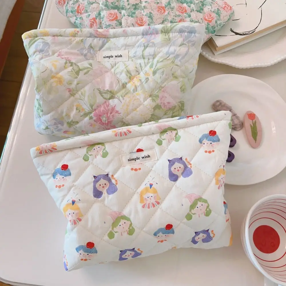 Large Capacity Women Cosmetic Bag Zipper Wash Bag Makeup Organizer Travel Toiletry Bag Floral Bag Multi-purpose