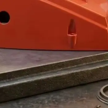Compatible Cylinder Cover High Performance Engine Part As Picture Engine Cylinder Cover Easy Installation For Equipment Repair