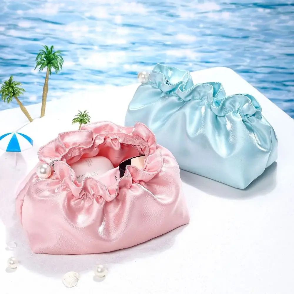 Soft Polyester Makeup Bag Cloud Shape Drawstring Closure Wash Bag Shiny Surface Wrinkle Fabric Storage Sack Outdoor