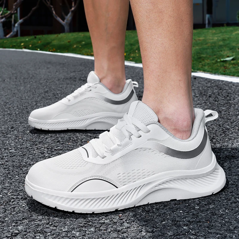 Low Top Solid Men Footwear Soft Wrap Ankle Shock Resistant Cushion Sole Simple Anti Slip Outdoor Walking Sneakers