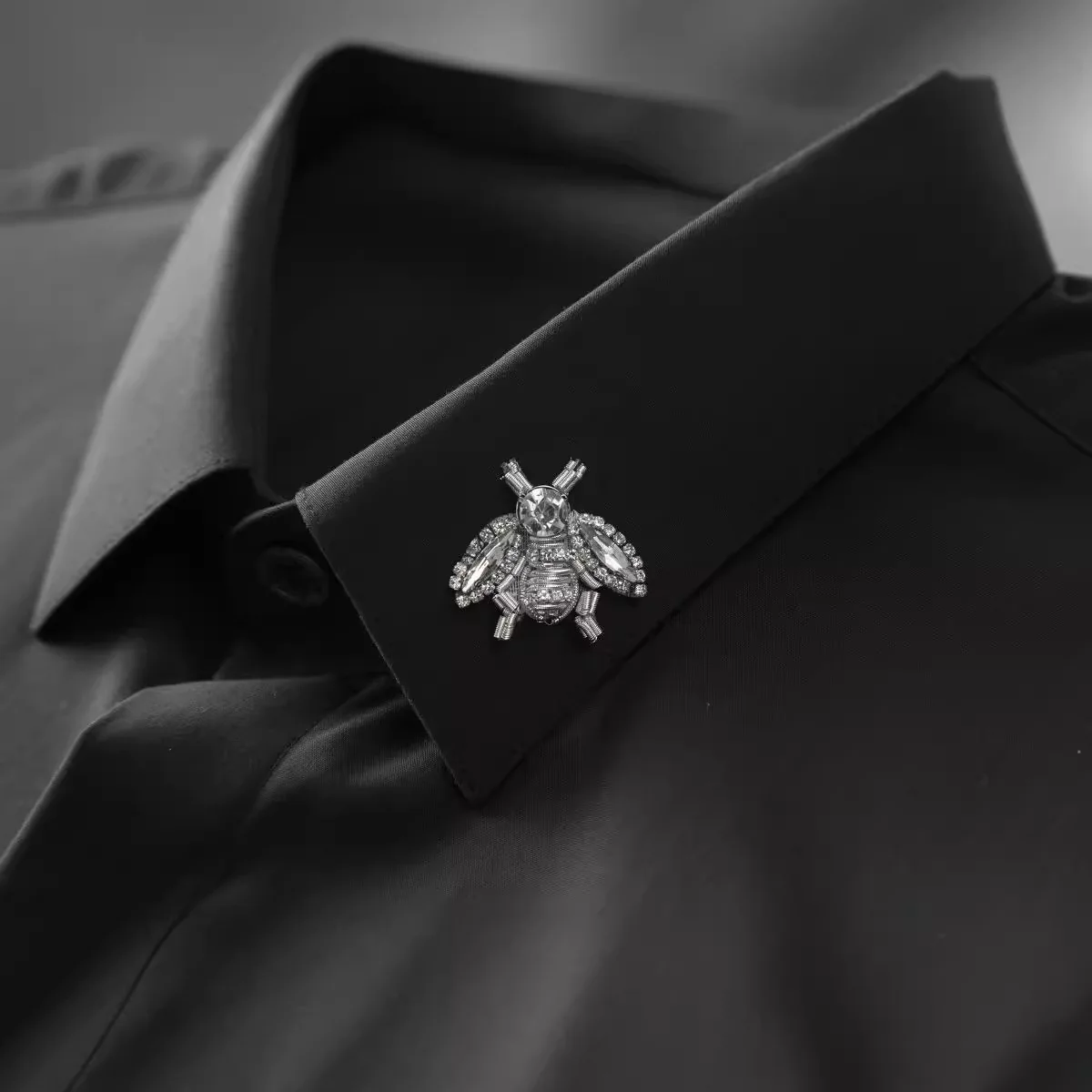 Luxury Hand-made Diamond Bee Shirt Men Long Sleeve Casual Business Formal Dress Shirts Banquet Tuxedo Party Camisa Masculina