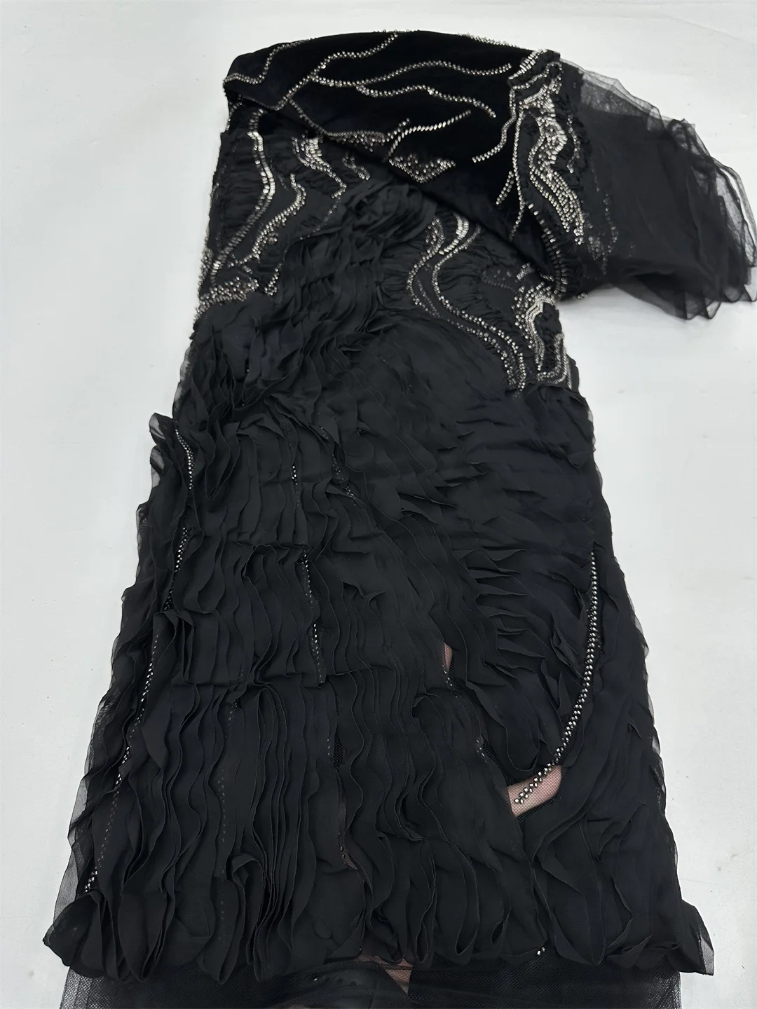 2026 African Nigeria High-Quality 3D Flower Beaded Sequins French Velvet Lace Fabric Nigerian Lace 5 Yards For Wedding Dresses