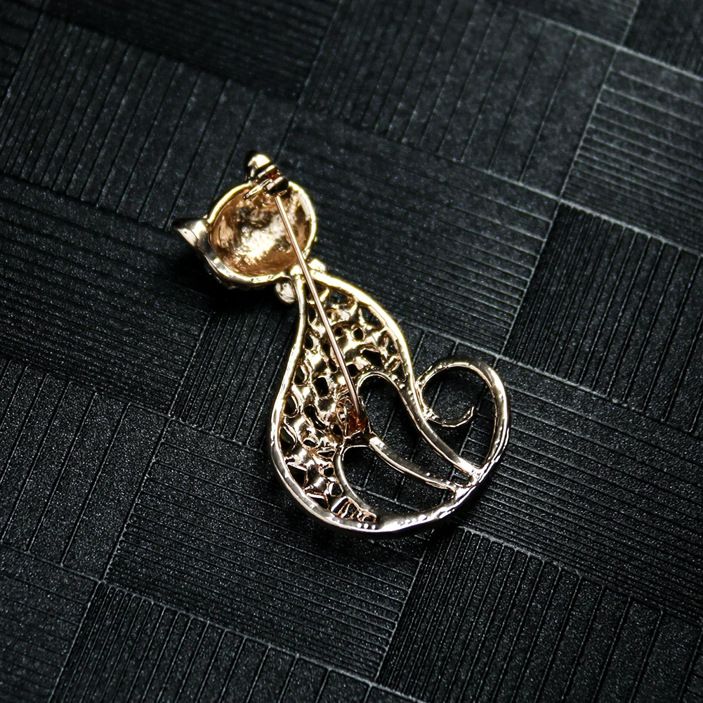 Elegant Cute Animal Cat Zircon Brooch Crystal Rhinestones Fox Badge Women Party Wedding Ornament Anti-glare Pin DIY Jewelry Gift