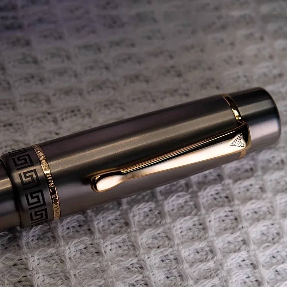 Limited Edition for Junlai 900# 18K Fountain Pen Titanium Alloy Version Differential Piston 50 Size Writing Standard Pens Tip