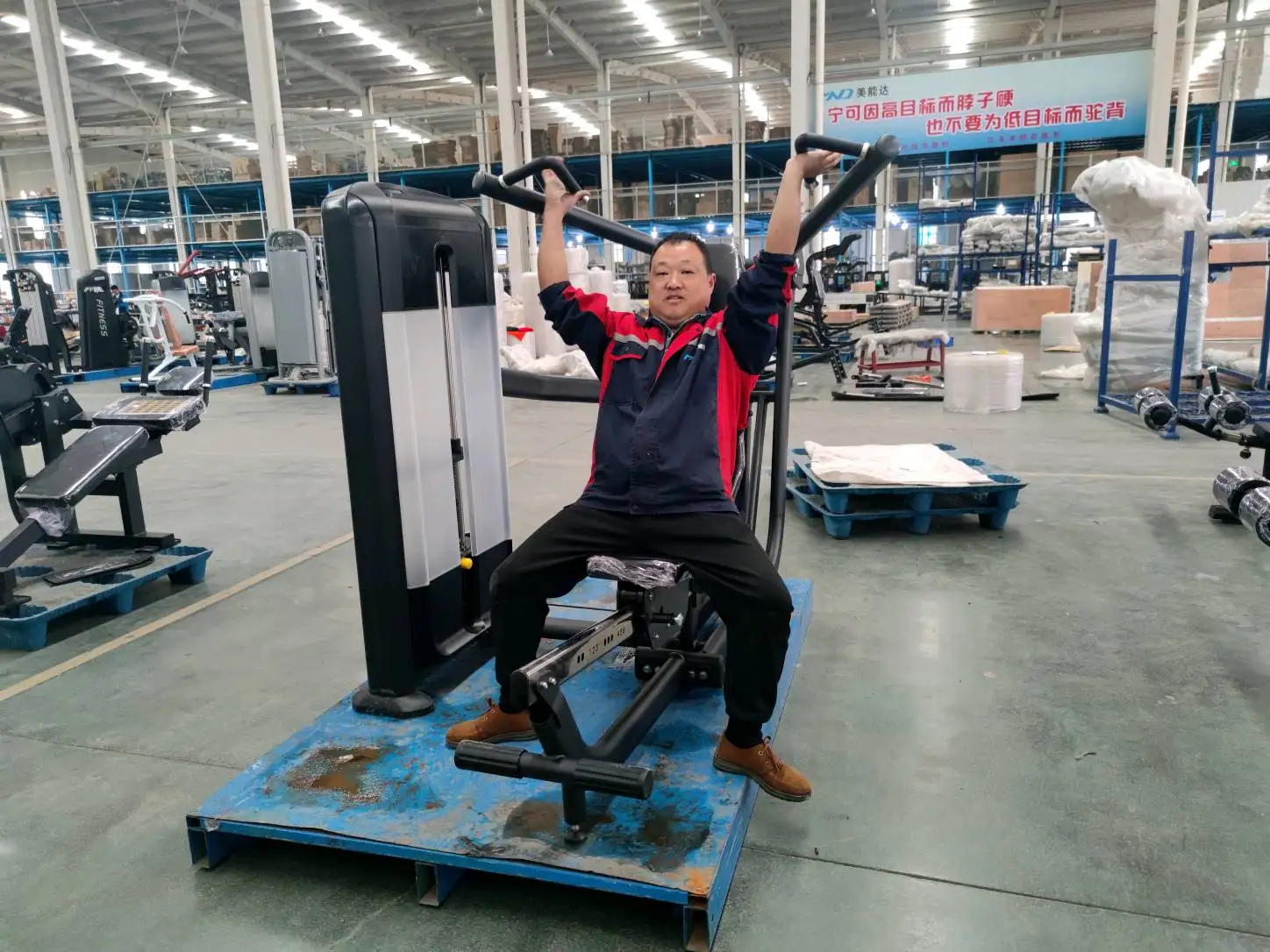 Cina produttore resistenza alla rotazione allenamento Fitness Pull Rope Trainer con macchina per la forza della ventosa