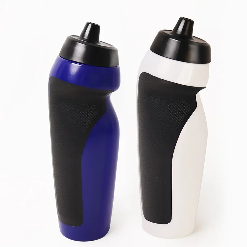 Botella de agua deportiva para ciclismo al aire libre, taza de plástico PE con pajita para apretar, taza de agua Popular creativa para Internet, solución de hidratación para correr