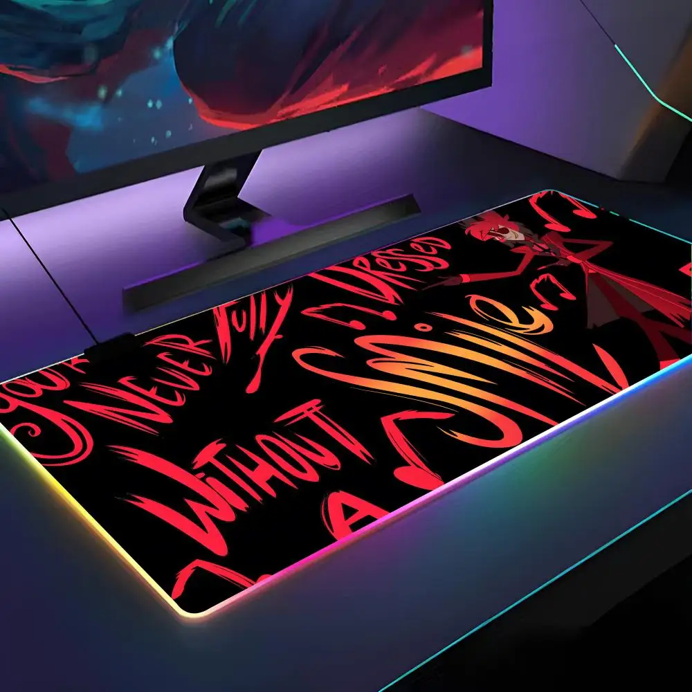 

H-Hazbins Hotels Alastor Коврик для мыши RGB Подсветка Коврик для мыши Коврик для мыши для ноутбука Ноутбук Геймер Компьютерный стол Игровые аксессуары
