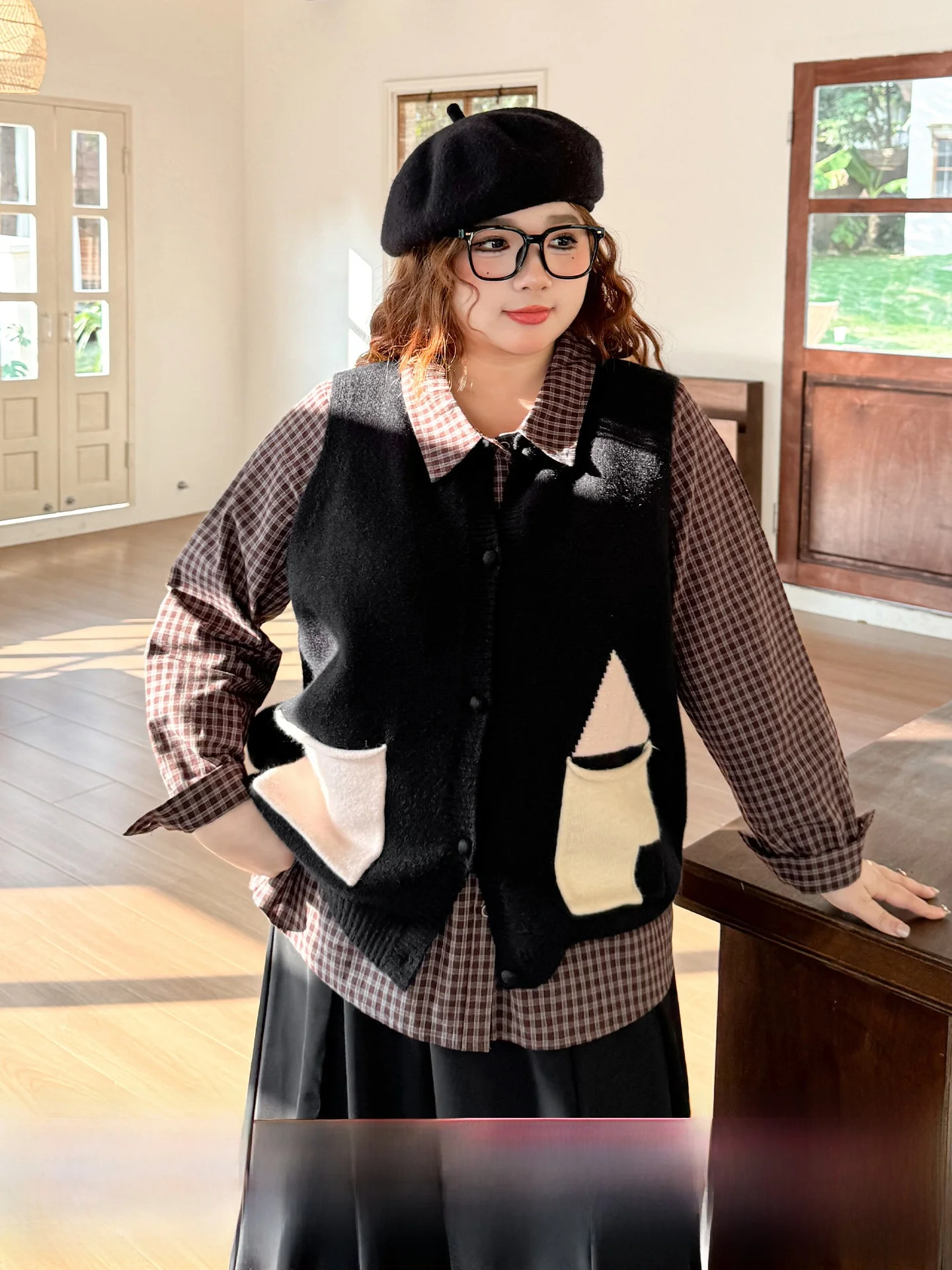 

plus Size Women's Soft Knitted Vest Spring Season Color Blo High Waist Casual Sle Button Detail Comfortable Fit Sweater Vest