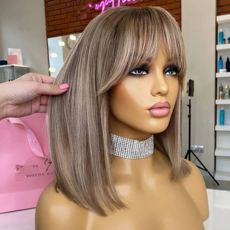 

Мягкий светлый прямой парик из 100% натуральных волос, плотность 150%, с кружевной передней частью 13×4, с предварительно выщипанными волосками «baby hair»