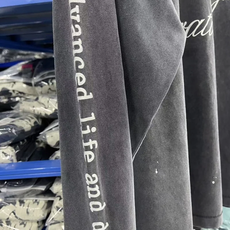 High-quality Skeleton Print Saint Long Sleeved T-shirt Vintage Style Round Neck Distressed Long Sleeved Tee Casual Sportswear