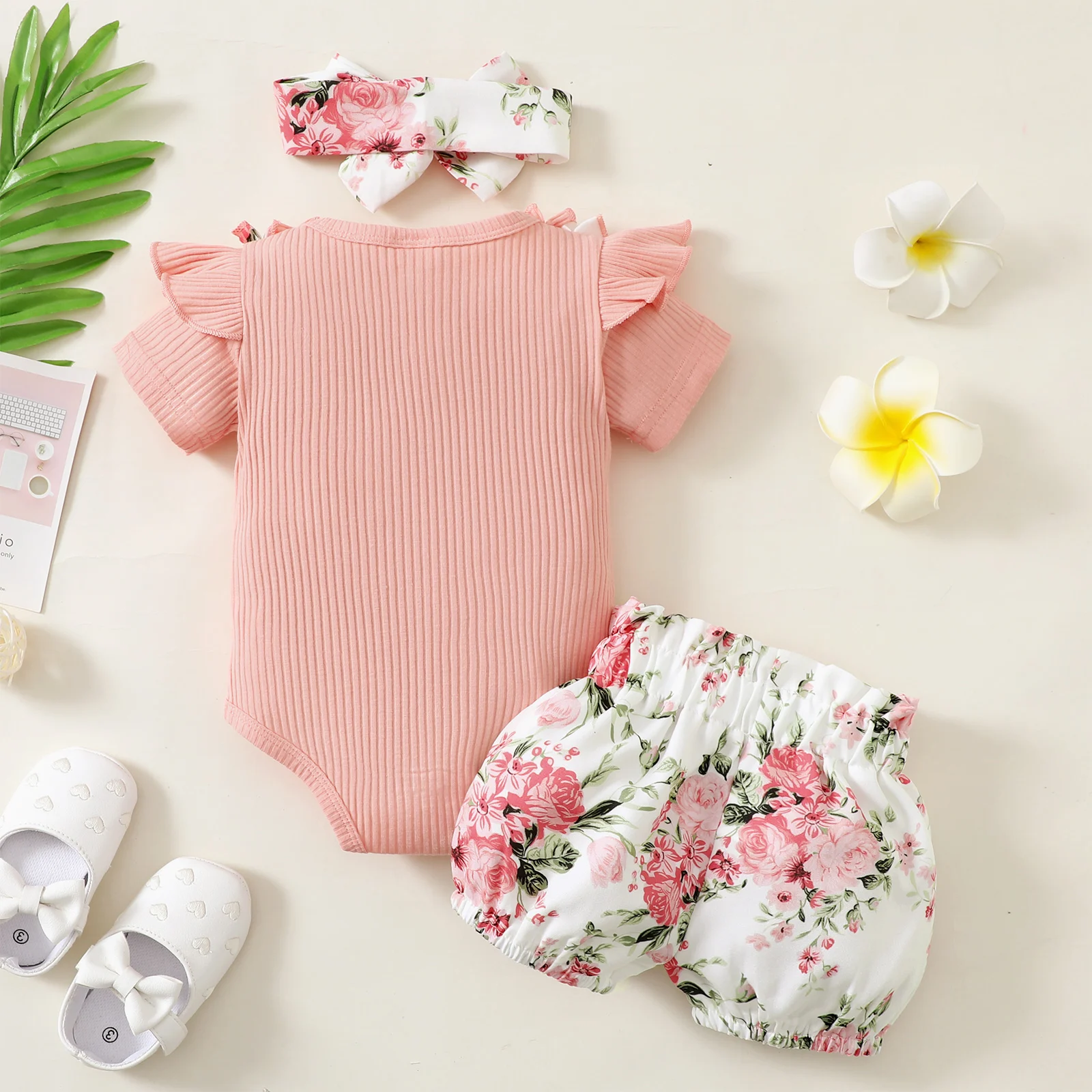 0-2 year old newborn baby girl summer pink round neck lace short sleeve with flowers printed bow shorts cute suit