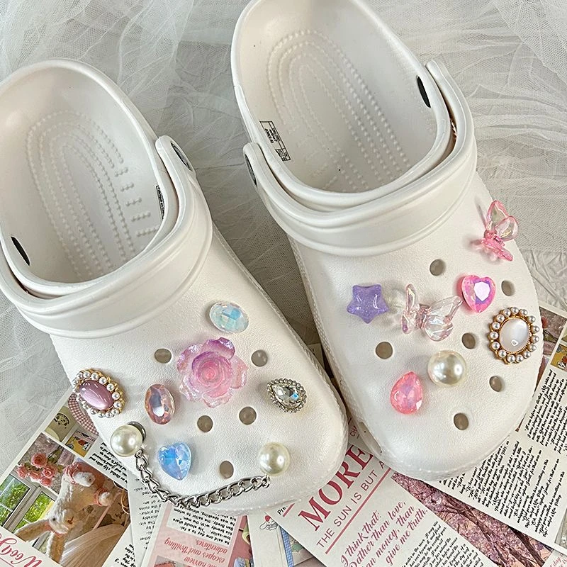 

New Luxury Rhinestone Pearl Charms for Crocs Designer Clogs Charms Shoes Decaration for Kids Women Girls Gifts Fashion