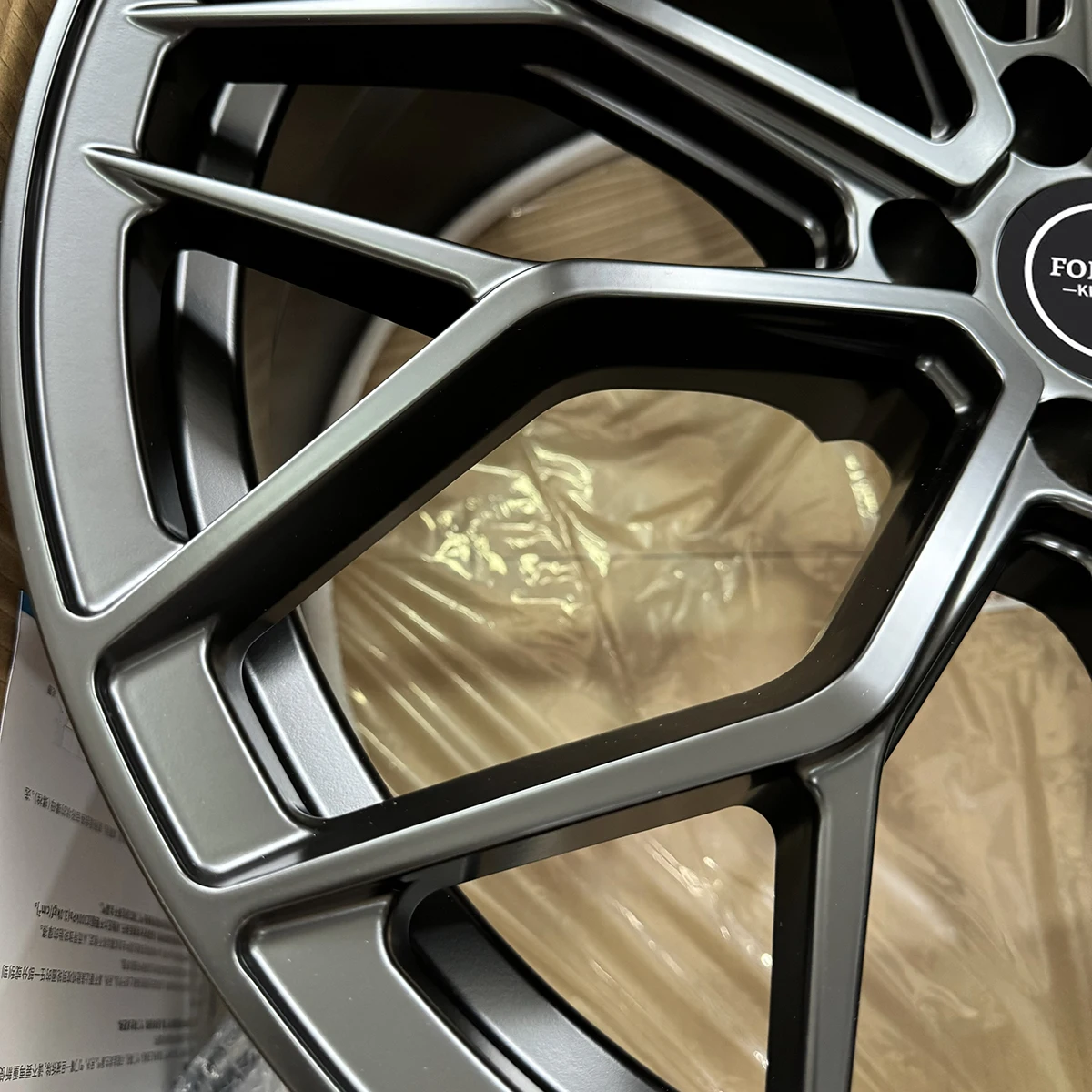 Custom One-Piece Forged Wheel Hub 20-24 Inch High Performance Matte Black Car Wheels Made From Aluminium Alloy 35mm ET 98mm PCD