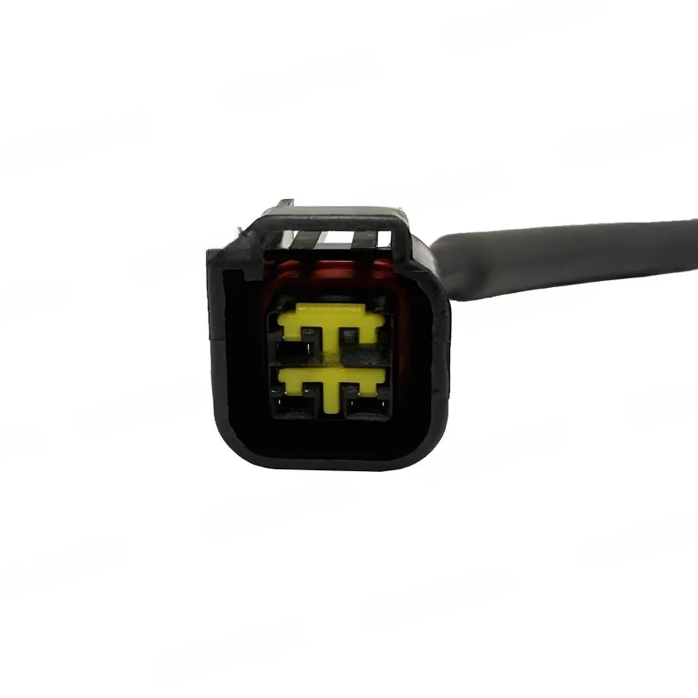 4-pin Bus Extension Cable Bus Extension Cable As Shown Pigtail Wire Harness 4-Pin Connector OE Part 6Y8-82521-01