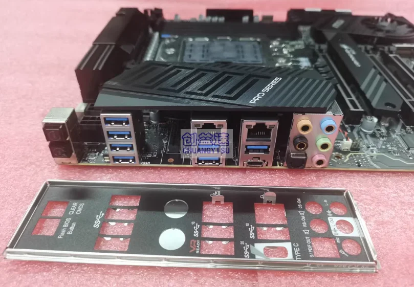 اللوحة الأم TRX40 PRO 10G المملوكة مسبقًا، وحدة المعالجة المركزية Ruilong 3960X تقديم التعلم العميق