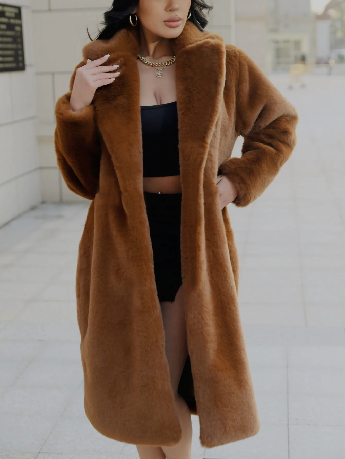 Coffee Faux Fur Long Coat Women Fluffy Lapel Long Sleeve Warm Thick Loose Jacket 2025 Fashion Winter Lady High Street Outwear