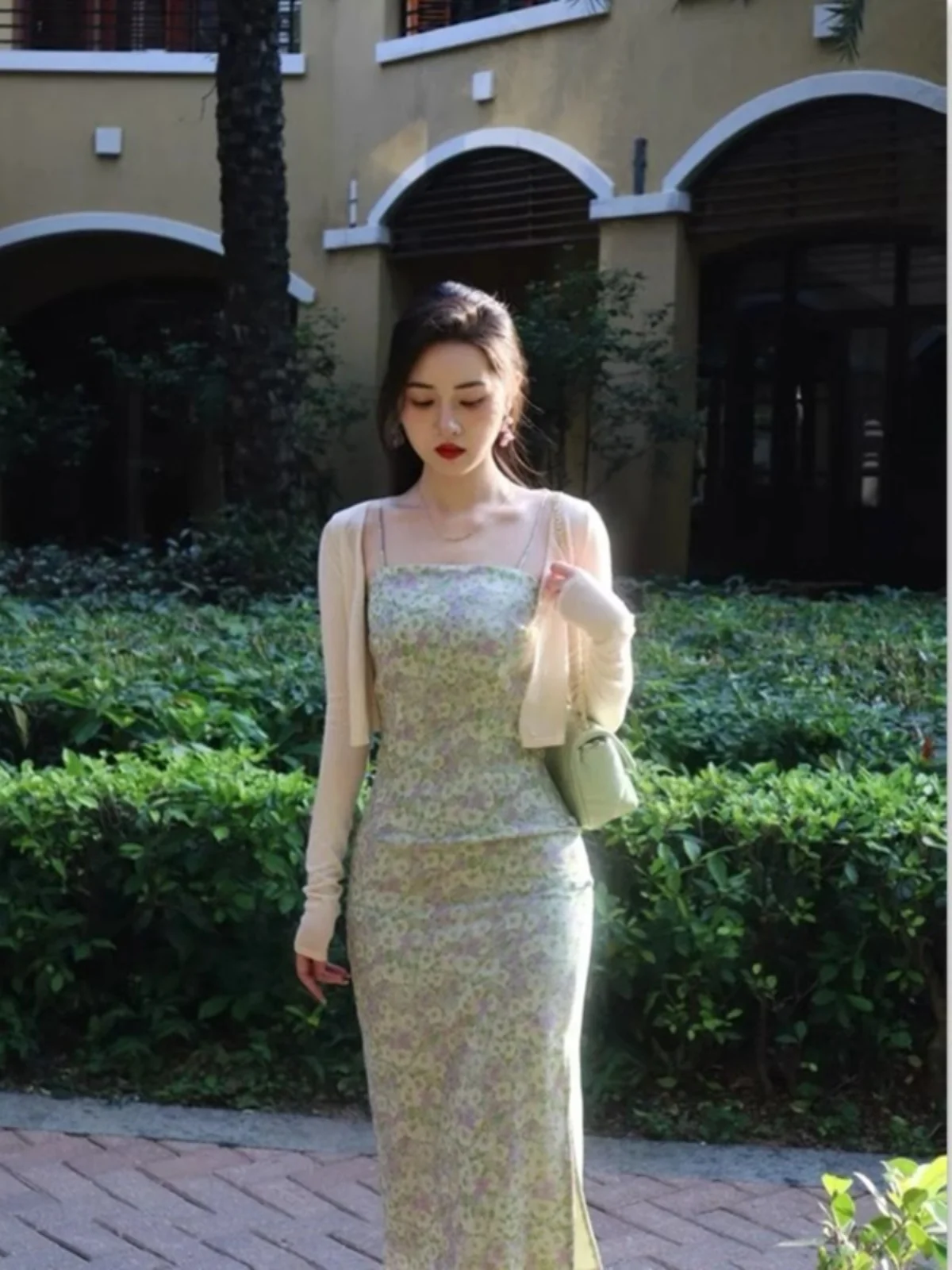 

Women's Short Knitted Open Cardigan Ice Silk Thin Outerwear Summer V-neck Long Sleeve Slim Fit Korean Style Commute Fashion