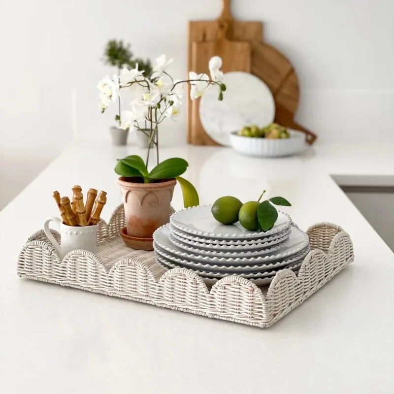 Pastoral rattan storage tray, natural rattan household waterproof and mildew-proof idle fruit tray, decoration