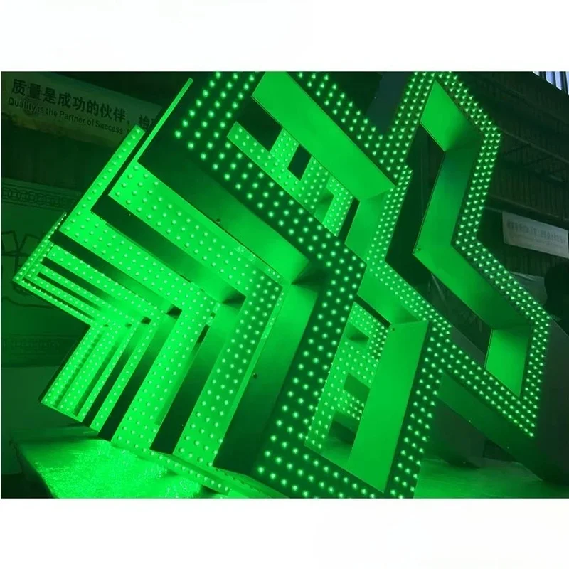 Factory Hot Sales Outdoor Push Through Aluminum Green Phary Led Sign