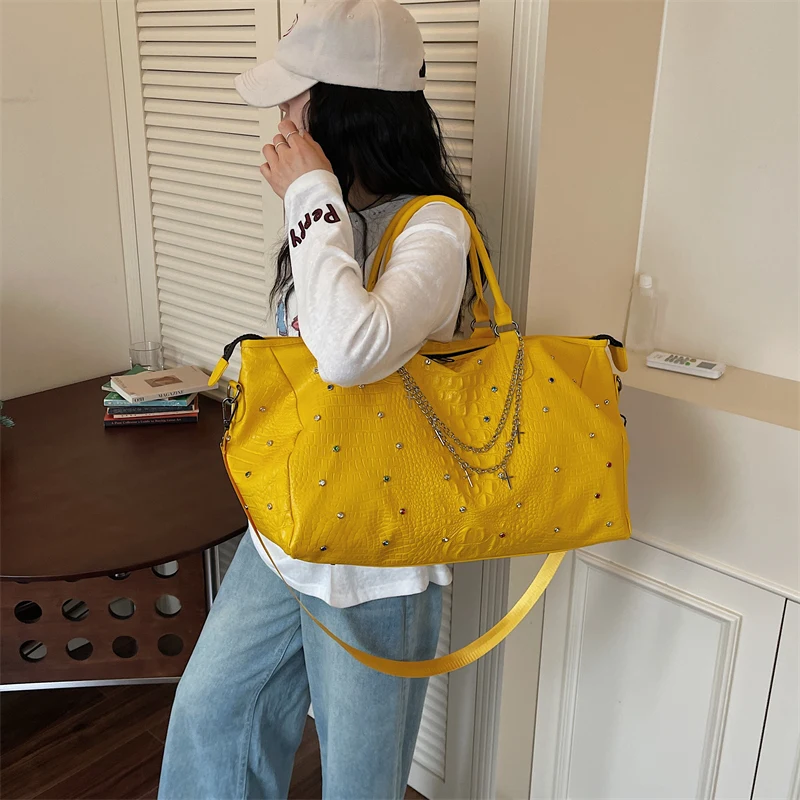 Oversized Travelling Duffel Bags For Women Crocodile Pattern Diamonds Decor Big Capacity Shoulder Cross Body Bag Luxury Handbags