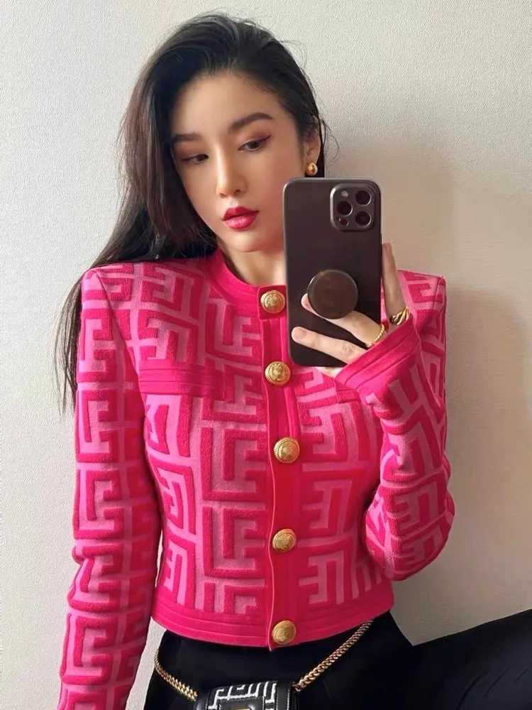 High Quality Women Fashion Vintage Autumn Jacquard Letter Knitwear Metal Buckle Shoulder Pad Cardigan Sweater Top Jacket Coats