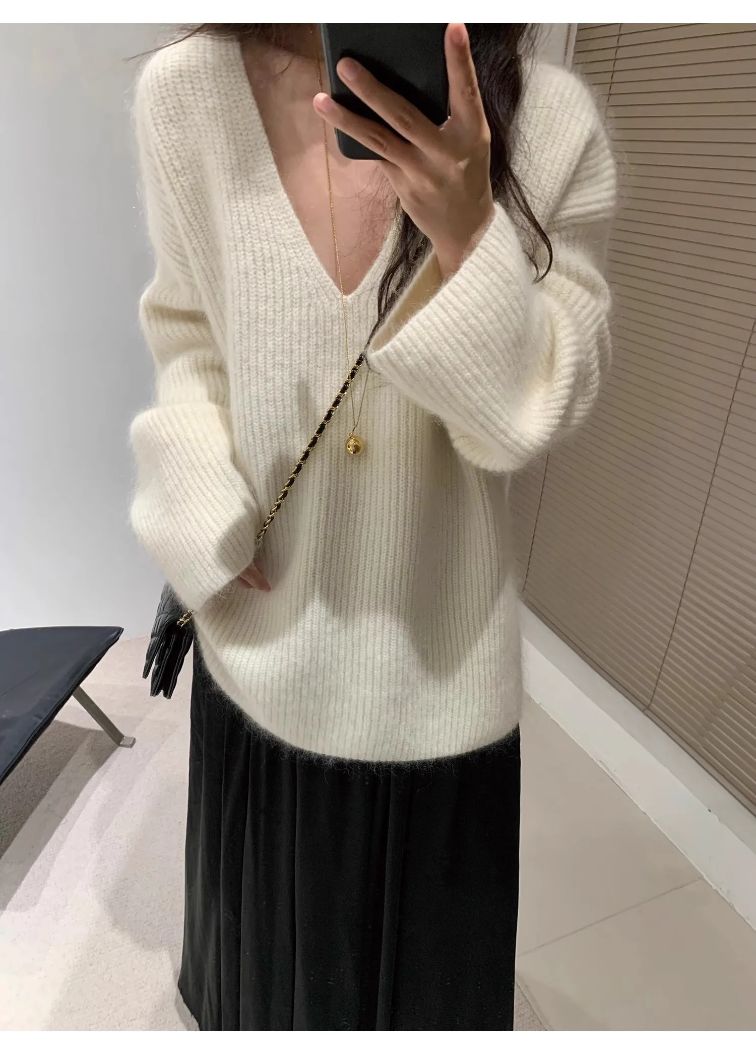 

Merino 100% Wool Women's Pullover V-neck Medium Long Loose Autumn Winter Casual Fashion Knitted Cashmere Sweater