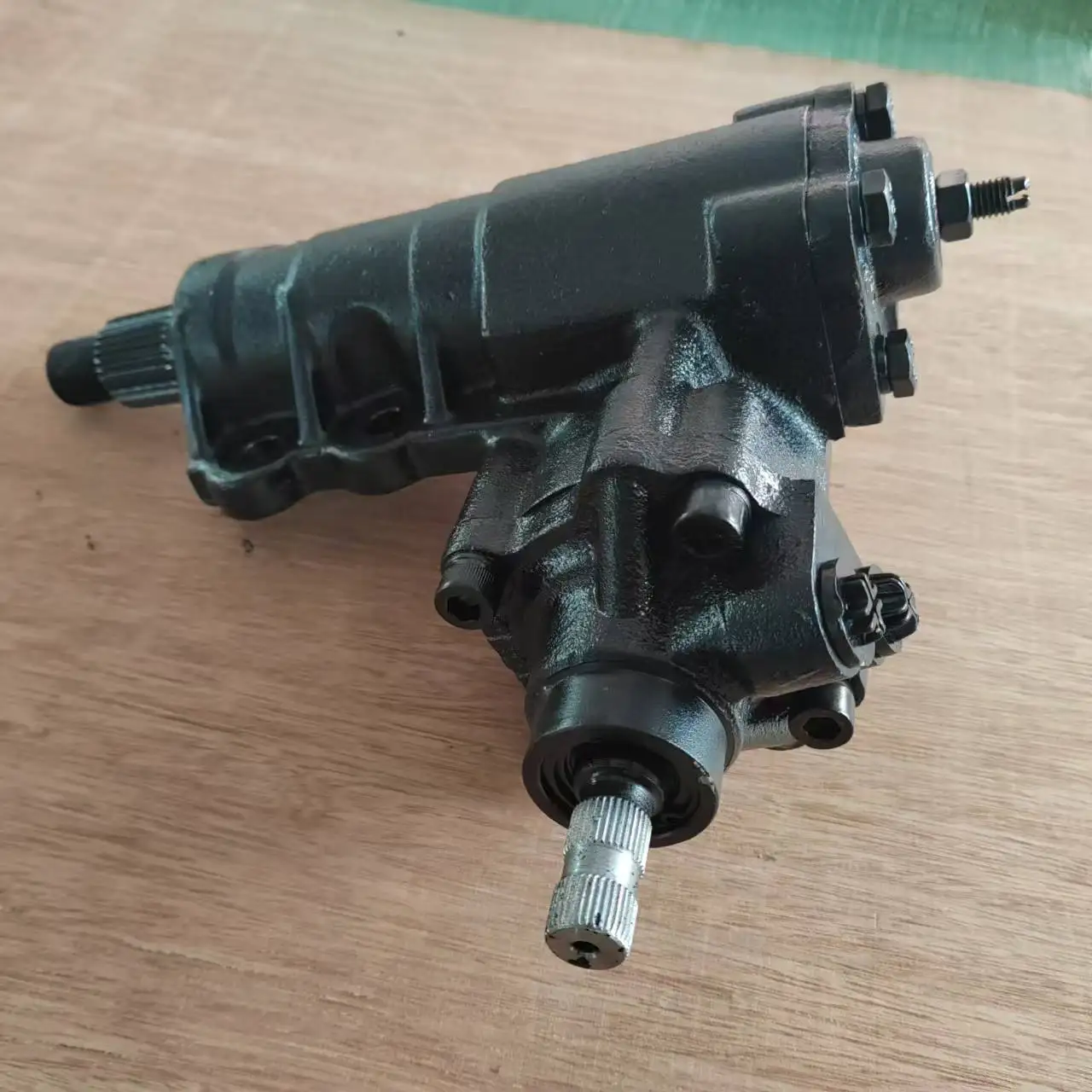 LHD Power Steering Gear Box For MAZDA BT50 Year 2006-2015
