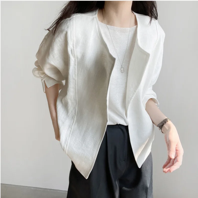 Kurzer Mantel für Damen, Strickjacke, gespleißt, langärmelig, feste Freizeitjacke, Oberbekleidung, einfache Rundhalsjacken, offener Stich, Herbst 2025,