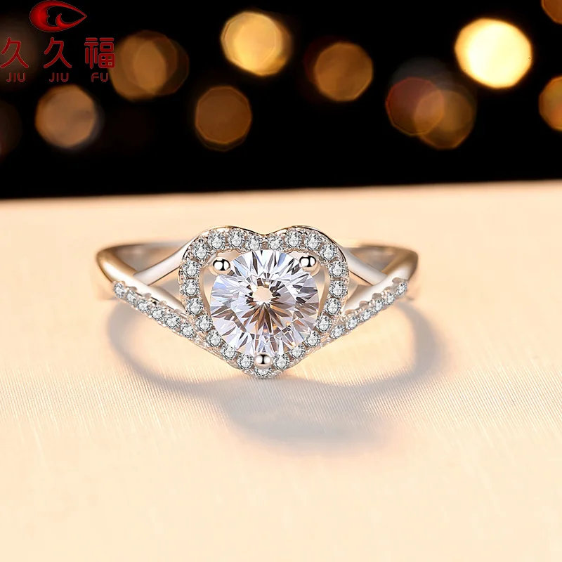 Vintage Hollow Heart Ring for Women, PT950 Platinum Base and 1 Carat Moissanite, combine retro style and sweet design