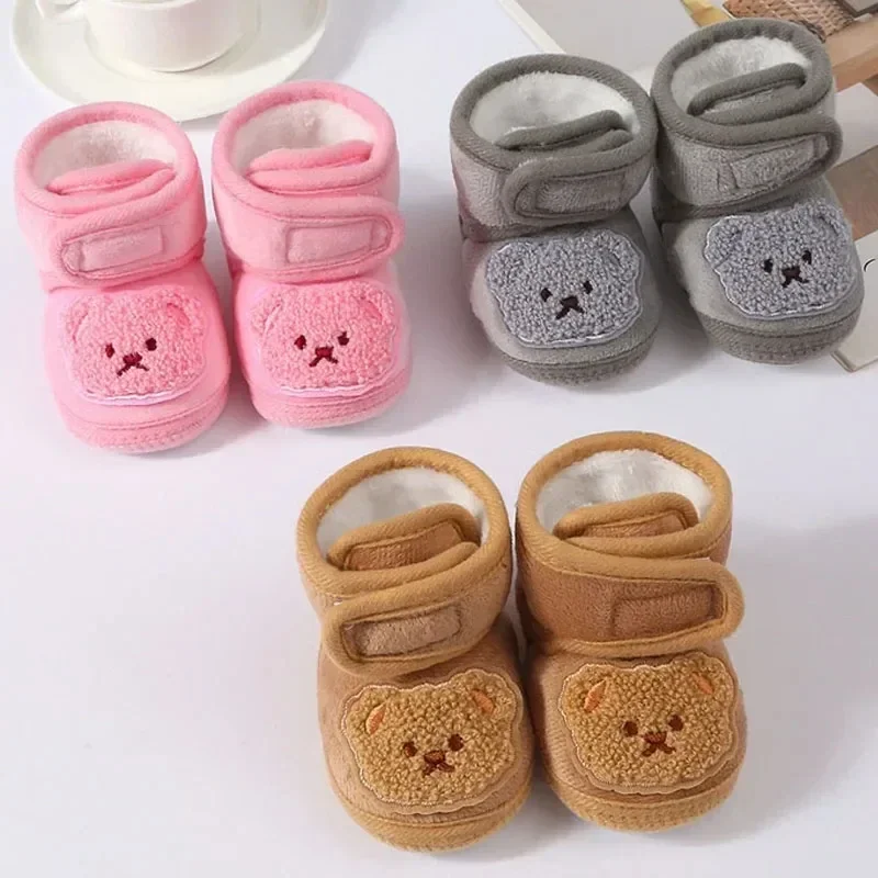 Urso bonito sapatos de bebê dos desenhos animados botas de neve sola macia para infantil menino menina outono inverno quente engrossar pelúcia crianças primeiros caminhantes 0-18m