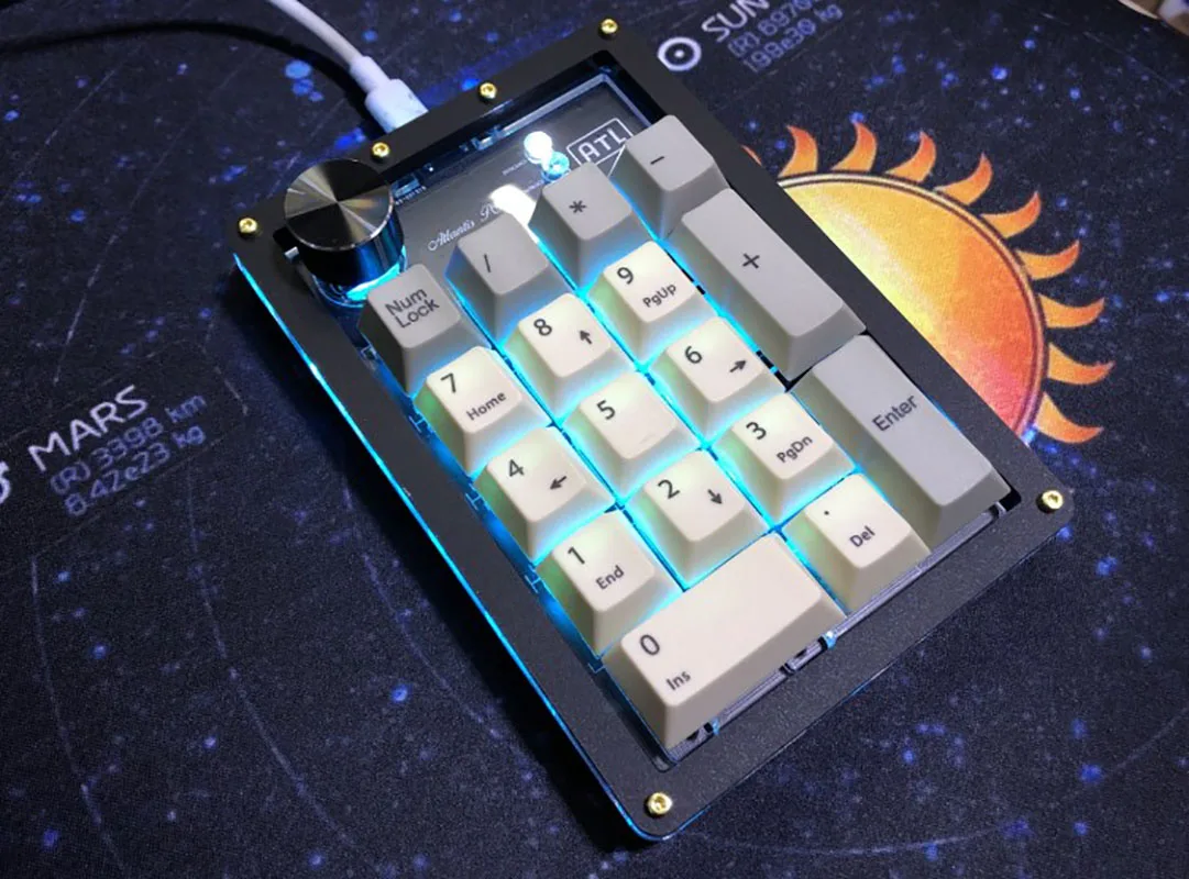 

PS17 numpad Digital Mechanical Keyboard Knob VIA Full Key Customization Designer Editing Keyboard