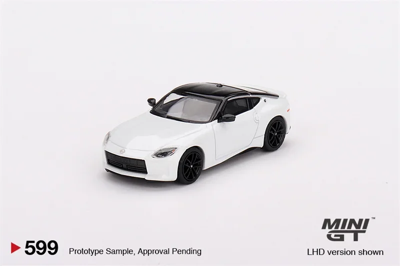 

Мини GT 1:64 Nissan Z Performance 2023 Everest белый LHD литая модель автомобиля