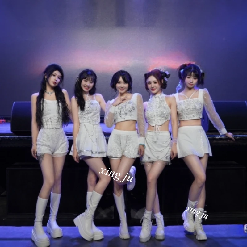 Kpop Women Group Clothing Korean Singer Costume White Crop Tops Shiny Tassel Shorts Jazz Dance Costume Y2K Concert Stage Outfits