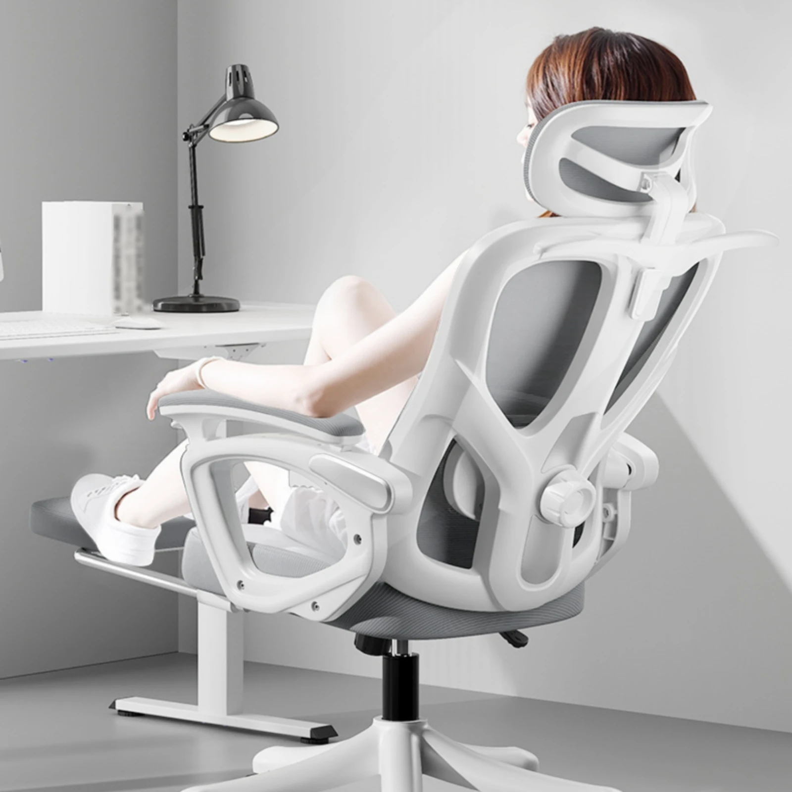 ergonomic-office-chair-adjustable-armrests-reclining-office-chair-padded-seat-rolling-base