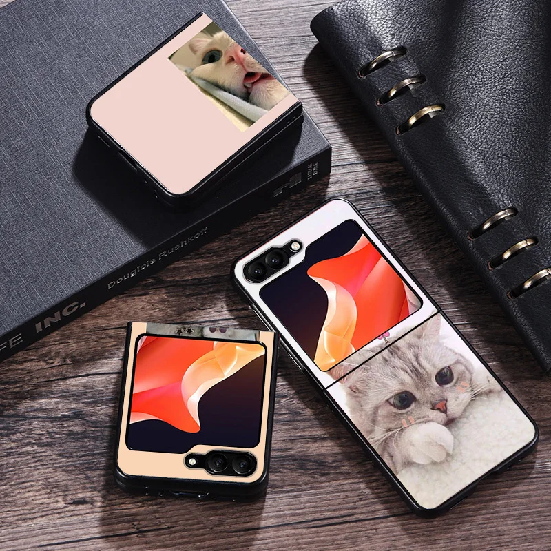 Black Phone Cases for Samsung Z Flip 6 5 4 3 Funny Cute Pink Cat Hard Galaxy ZFlip6 Flip5 Flip4 Flip3 Mobile Phone Shell Cover image 3
