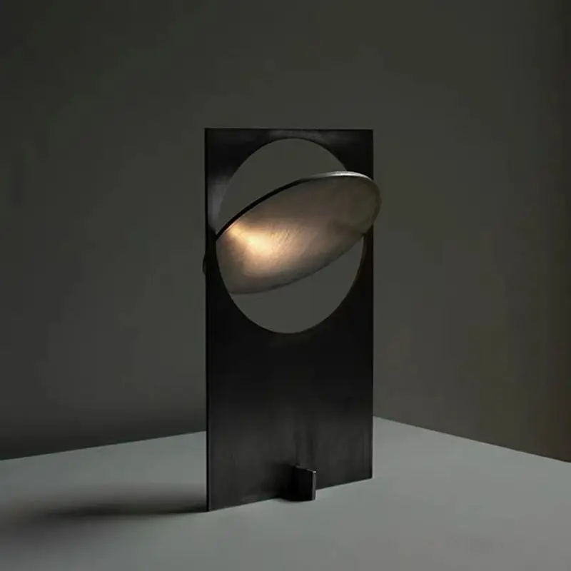 Middle ancient style desk lamp modern retro Nordic bedroom bedside lamp creative and personalized decorative atmosphere lamp