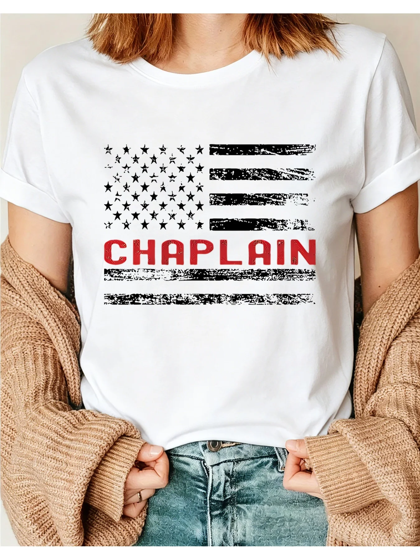 American Flag Style Women's T-Shirt with Priest Text Design, Suitable for Everyday Wear and Patriotic Activities, Perfect Gift for Military Chaplains and Faith Leaders, 01 Round Neck Short-Sleeve Top, Suitable for All Seasons, Casual and Versatile