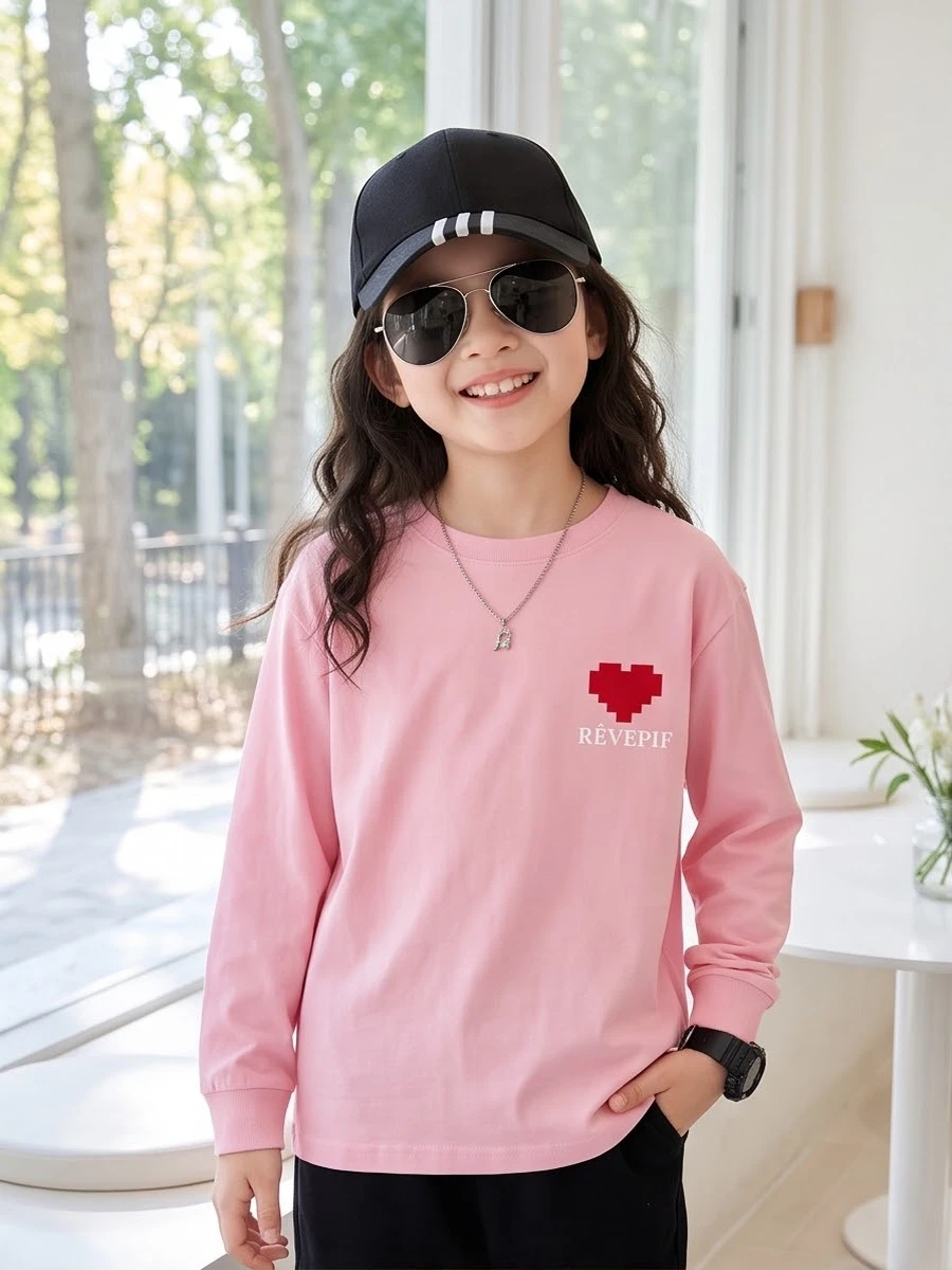 Girls Crew Neck T‑Shirt, 100% Cotton Heart Chest Print Long Sleeve Top for Spring Autumn