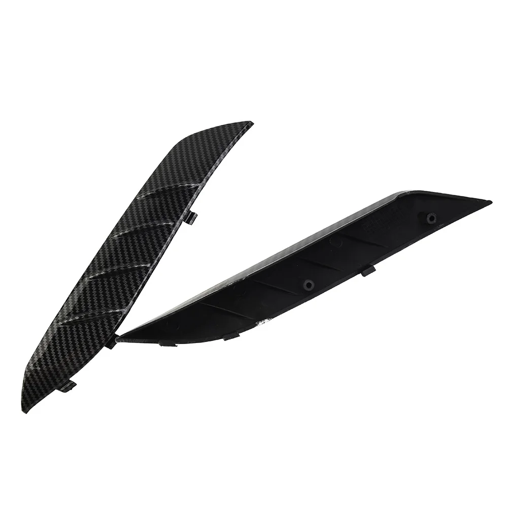 Cleverly Designed Front Side Mud Guard Suitable for Kawasaki\'s ZX14 Series (06 20) Featuring Eye Catching Carbon Fibers