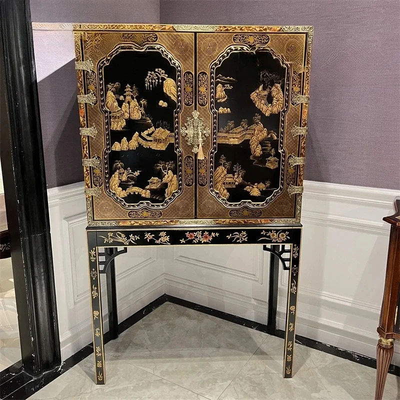 

Nordic high-end retro door cabinet Solid wood decorative cabinet Living room partition retro dining side cabinet