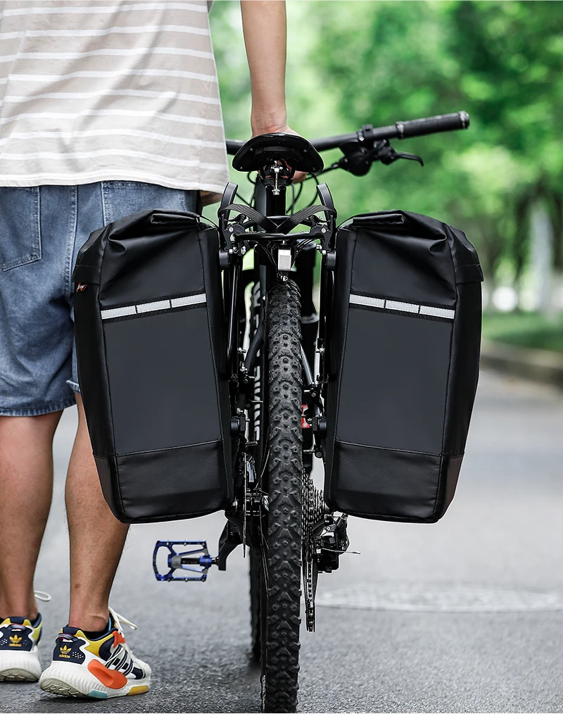WEST BIKING Fahrradtasche 30L Wasserdichte Gepäckträgertasche Fahrrad-Satteltasche mit Regenschutz Profi-Fahrradzubehör – Detail 11
